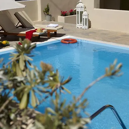 Aparthotel Marios Kamari (Santorini)