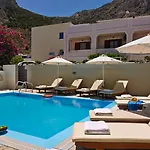 Marios 4* Kamári