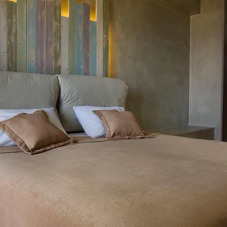 Marios Aparthotel Kamari (Santorini)