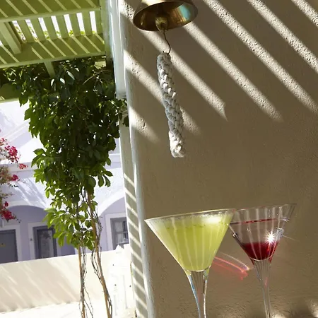 Aparthotel Marios Kamari (Santorini)