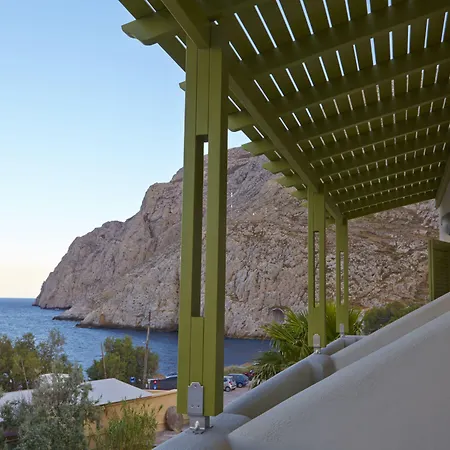 استوديوز ماريوس 4*