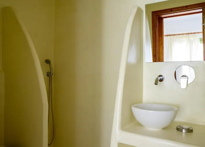 استوديوز ماريوس 4*