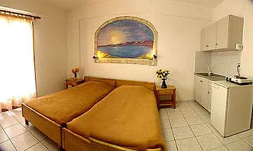 استوديوز ماريوس